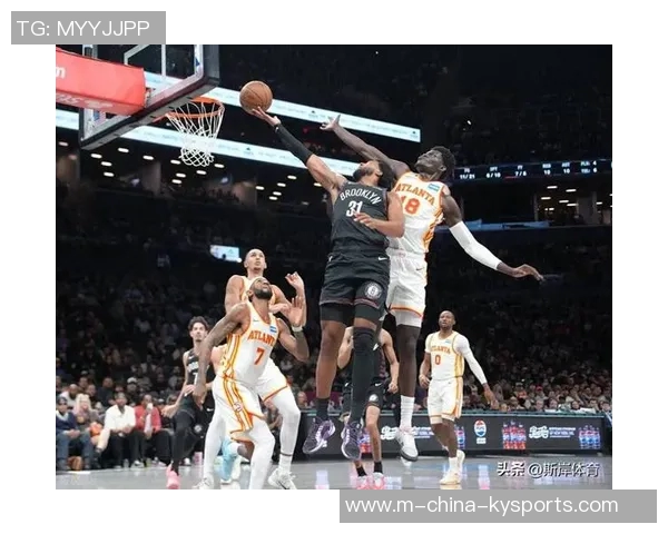 老鹰与篮网激战31日球迷期待精彩对决与精彩表现